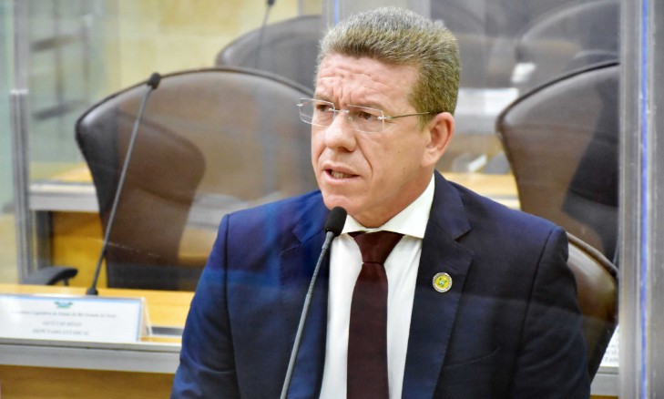 Subtenente Eliabe comenta construção de monumento arquitetônico em Touros Subtenente Eliabe comenta construção de monumento arquitetônico em Touros