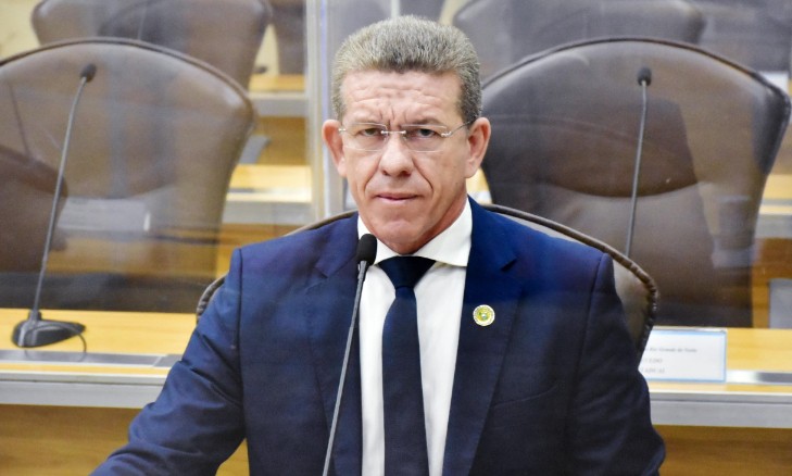 Subtenente Eliabe lamenta morte de policiais e cobra providências ao Governo Subtenente Eliabe lamenta morte de policiais e cobra providências ao Governo