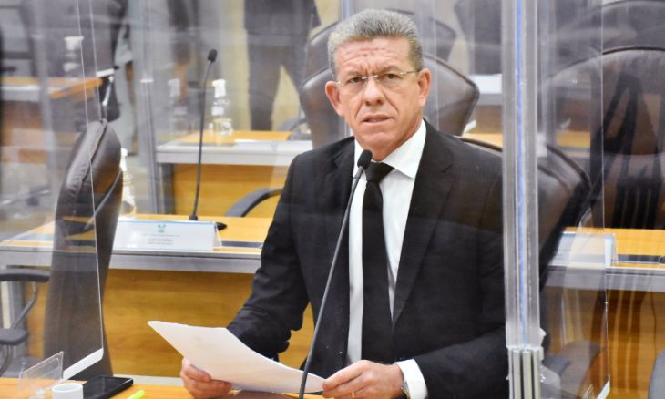 Subtenente Eliabe diz que bloco dos tornozelados “é forma de intimidar a população” Subtenente Eliabe diz que bloco dos tornozelados “é forma de intimidar a população”